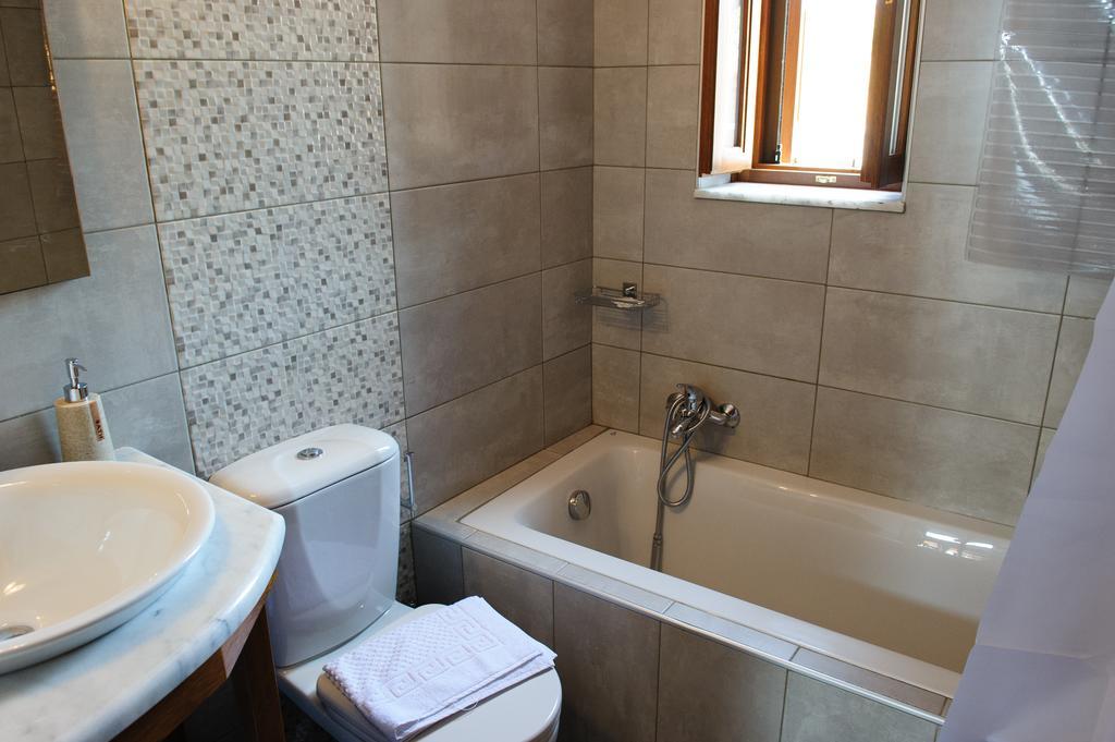 Alisahni Beachfront Villas Kiotari Bagian luar foto