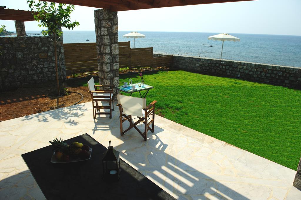 Alisahni Beachfront Villas Kiotari Bagian luar foto