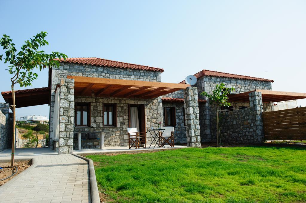 Alisahni Beachfront Villas Kiotari Bagian luar foto